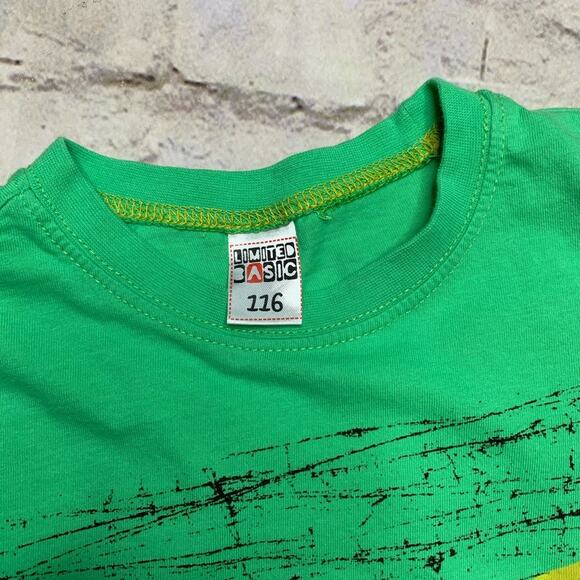 Boys Tee Bundle! - Picture 5 of 7